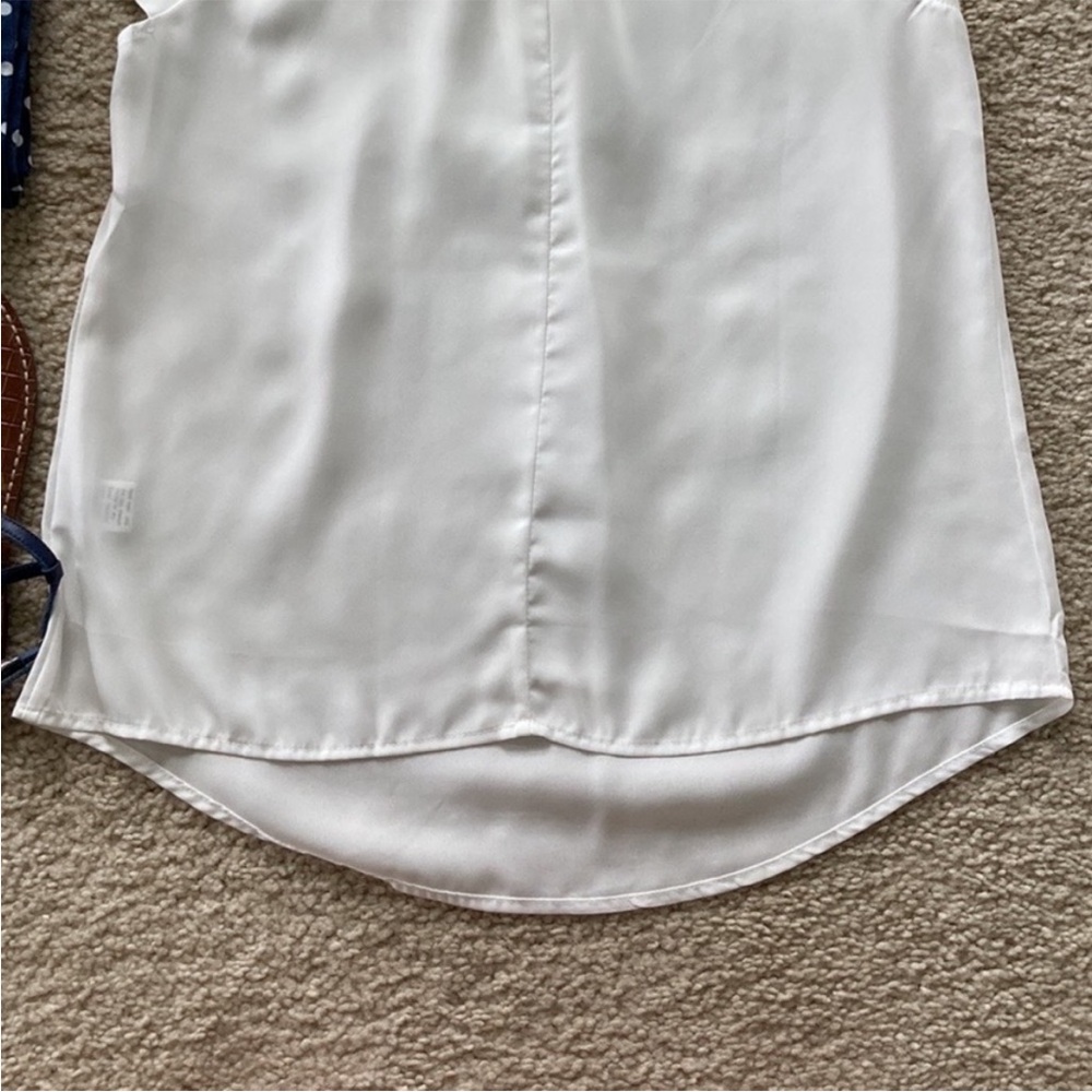 Creamy White Short Sleeve Blouse - Picture 7 of 10